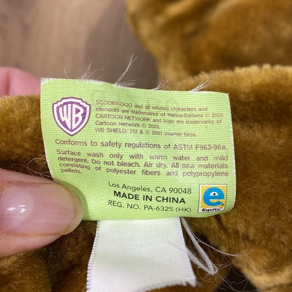 Scooby Doo Vintage Brown Plush Stuffed Animal lying flat - Picture 6 of 13